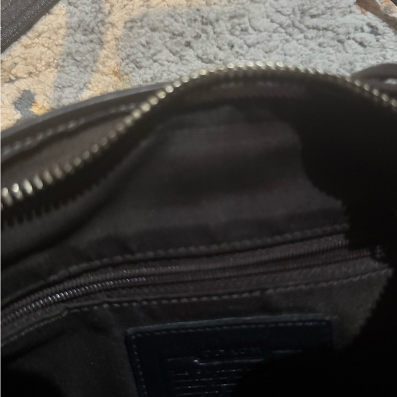 Vintage Coach Brown Leather Hobo Style Crossbody Bag - Picture 4 of 7